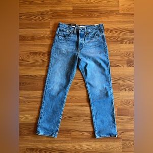 LEVI’S WEDGIE STRAIGHT FIT WOMEN'S JEANS